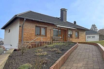 Haus zum Kaufen in Habichtswald 329.000 € 141 m²