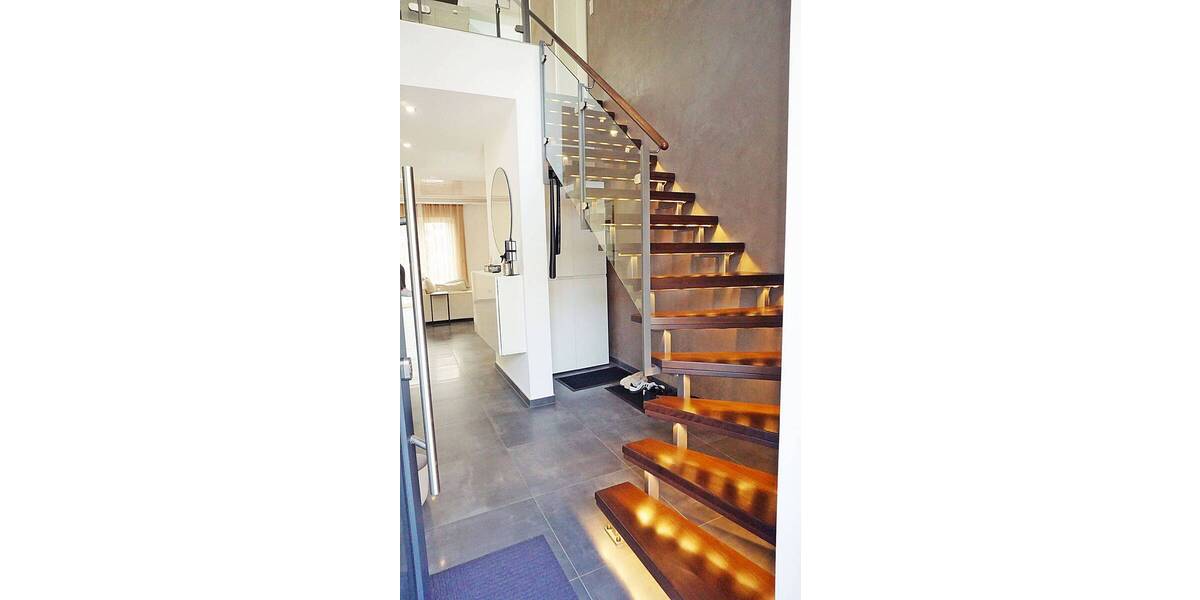 Einfamilienhaus Calden Meimbressen - 5 Zimmer, 170 m&sup2;, 499.000&euro; | Angebot:25983300