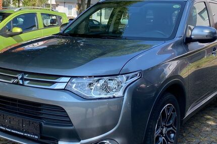 Mitsubishi Outlander 170.000 km 10.600 &euro; Kassel 34132