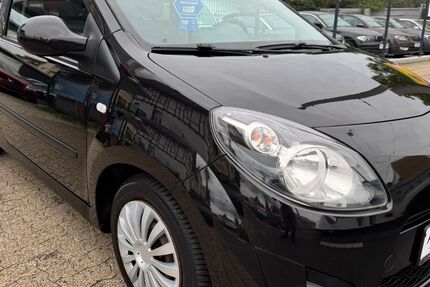 Renault Twingo 129.703 km 2.999 &euro; Kassel 34123