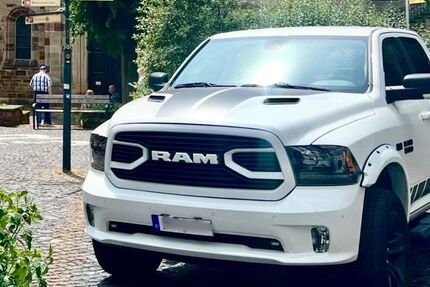 Dodge RAM 185.000 km 28.500 &euro; Fritzlar 34560