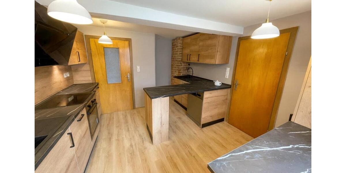 Etagenwohnung Calden - 5 Zimmer, 134 m&sup2;, 940&euro; | Angebot:25982512