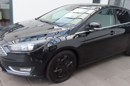 Ford Focus 312.620 km 4.785 € Kassel 34123