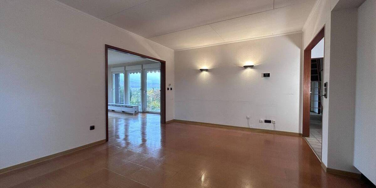 Bungalow Ahnatal Heckershausen - 5 Zimmer, 131 m&sup2;, 298.000&euro; | Angebot:26290467