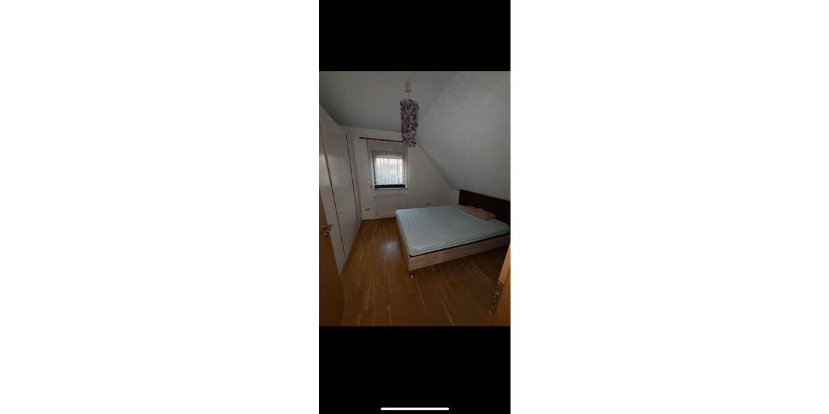 Dachgeschoßwohnung Kassel Vorderer Westen - 3 Zimmer, 72 m&sup2;, 900&euro; | Angebot:26215181