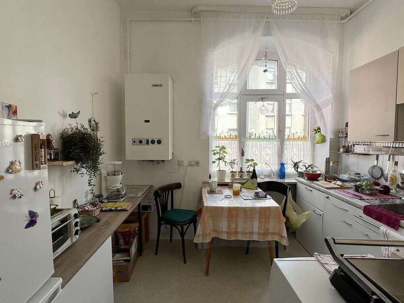 Wohnung zum Kaufen in Kassel 85.000 € 35.71 m²