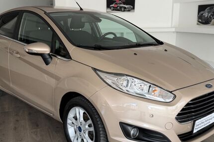Ford Fiesta 103.136 km 7.400 &euro; Baunatal 34225