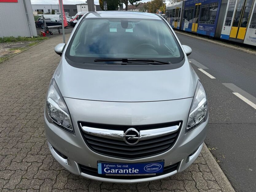 Opel Meriva 135.000 km 6.999 € Kassel 34123