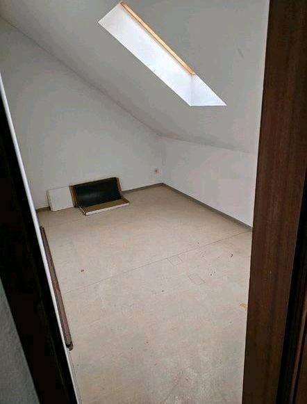 Dachgeschoßwohnung Spangenberg - 4 Zimmer, 115 m&sup2;, 850&euro; | Angebot:26198782