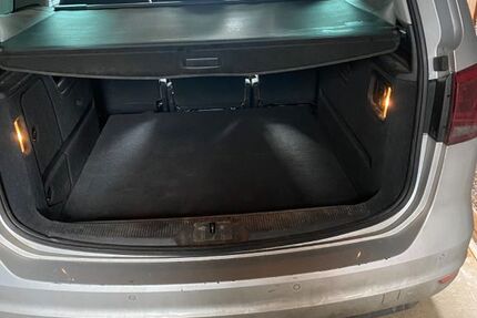 Seat Alhambra 237.000 km 8.600 &euro; Lohfelden 34253