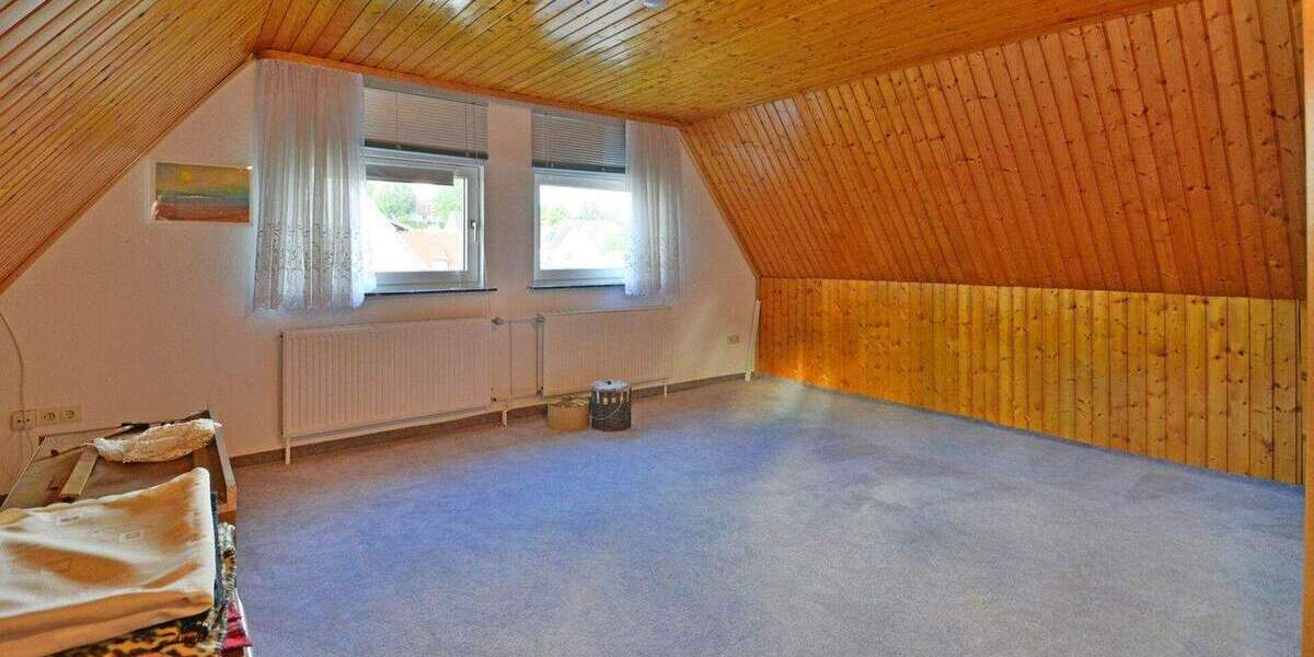 Doppelhaushälfte Kassel Bettenhausen - 4 Zimmer, 107 m&sup2;, 240.000&euro; | Angebot:24720722