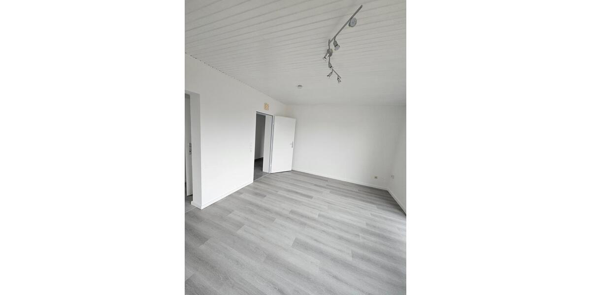 Erdgeschoßwohnung Staufenberg - 3 Zimmer, 65 m&sup2;, 650&euro; | Angebot:26227082