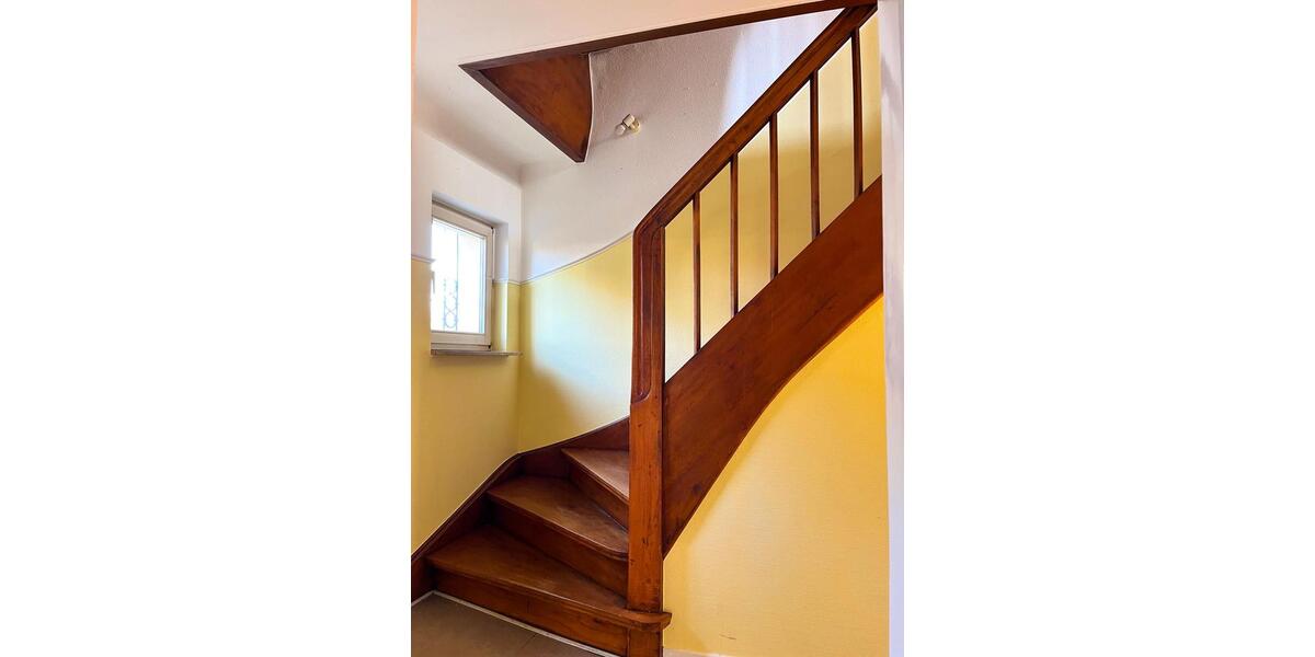 Einfamilienhaus Witzenhausen - 10 Zimmer, 220 m&sup2;, 220.000&euro; | Angebot:26162367