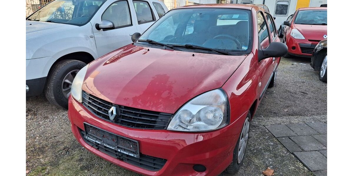 Renault Clio 159.800 km 1.999 &euro; Kassel 34125