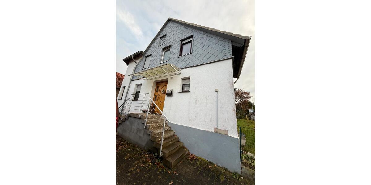 Einfamilienhaus Hofgeismar - 5 Zimmer, 145 m&sup2;, 275.000&euro; | Angebot:23231262