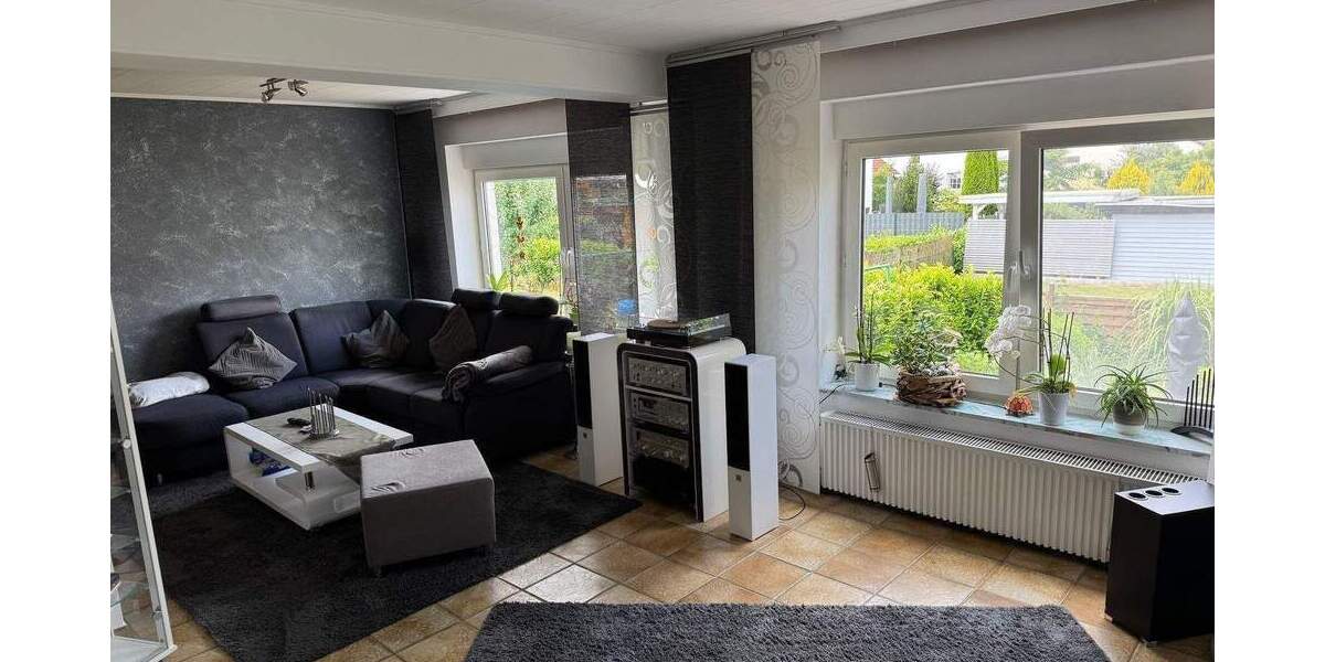 Mehrfamilienhaus, Wohnhaus Kaufungen Niederkaufungen - 5 Zimmer, 150 m&sup2;, 295.000&euro; | Angebot:25674122