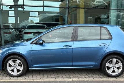VW Golf 229.000 km 6.499 &euro; Niestetal bei Kassel 34266
