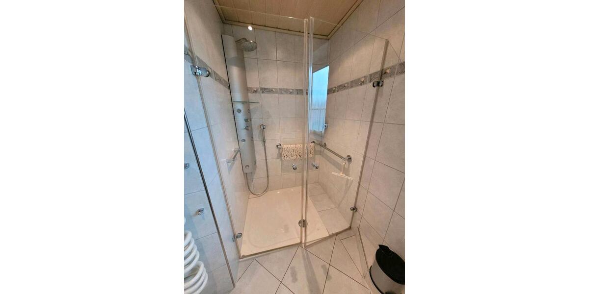 Doppelhaushälfte Baunatal - 5 Zimmer, 141 m&sup2;, 320.000&euro; | Angebot:25943961