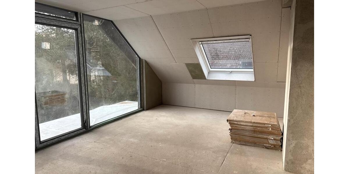 3 ZKB Dachgeschoss am Brasselsberg Kernsaniert 3 zimmer