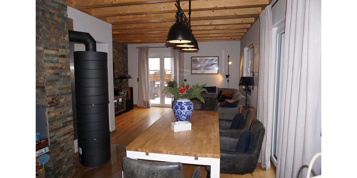 Einfamilienhaus Malsfeld - 5 Zimmer, 135 m&sup2;, 1.850&euro; | Angebot:26445208