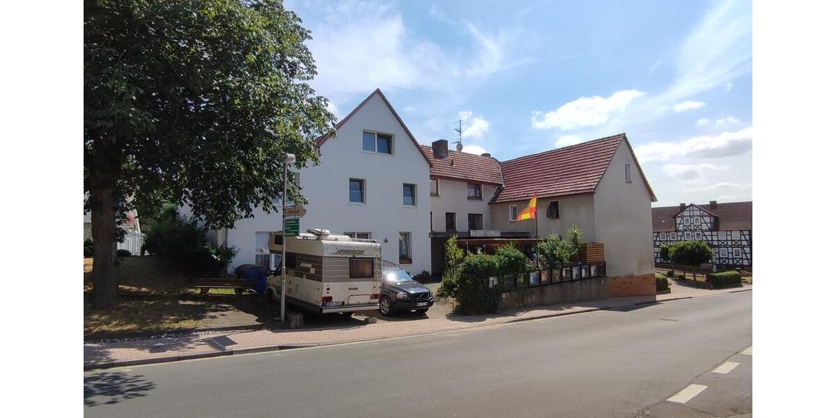 Etagenwohnung Guxhagen - 4 Zimmer, 105 m&sup2;, 700&euro; | Angebot:25170159