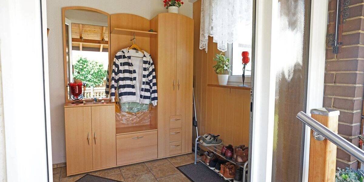 ZWEI DOPPELHAUSHÄLFTEN SUCHEN EINEN NEUEN EIGENTÜMER | OBERKAUFUNGEN 7 zimmer