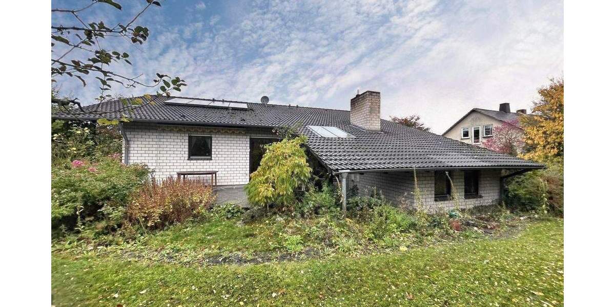 Einfamilienhaus Ahnatal Weimar - 7 Zimmer, 207 m&sup2;, 298.000&euro; | Angebot:25674218
