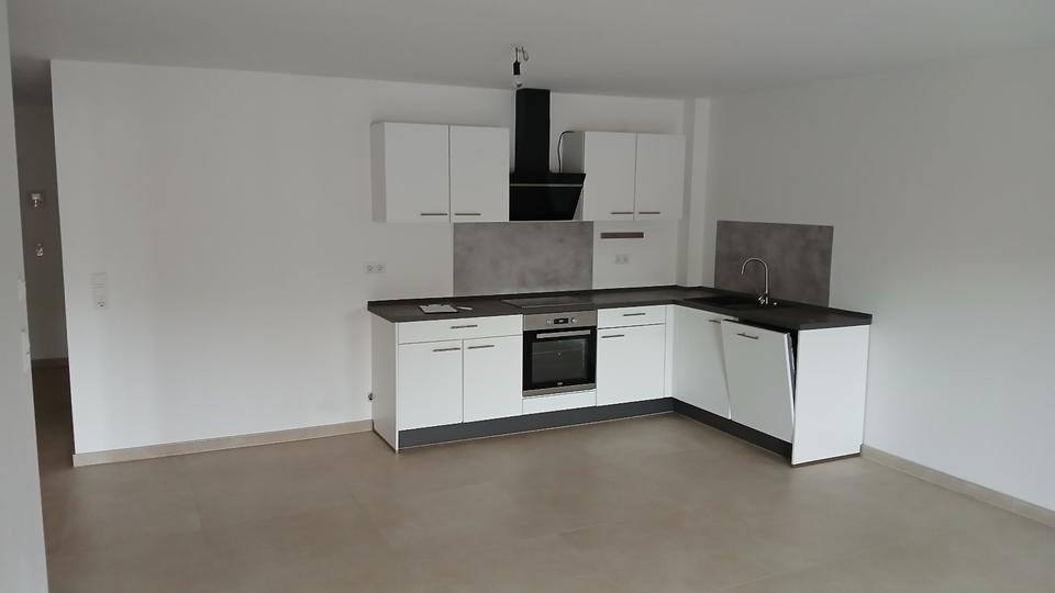 Erdgeschoßwohnung Spangenberg - 2 Zimmer, 73 m&sup2;, 165.000&euro; | Angebot:27082909