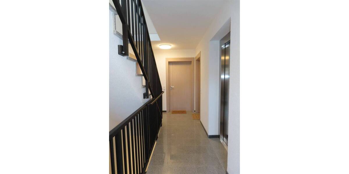 Etagenwohnung Fuldatal Ihringshausen - 3 Zimmer, 102 m&sup2;, 1.200&euro; | Angebot:26859043