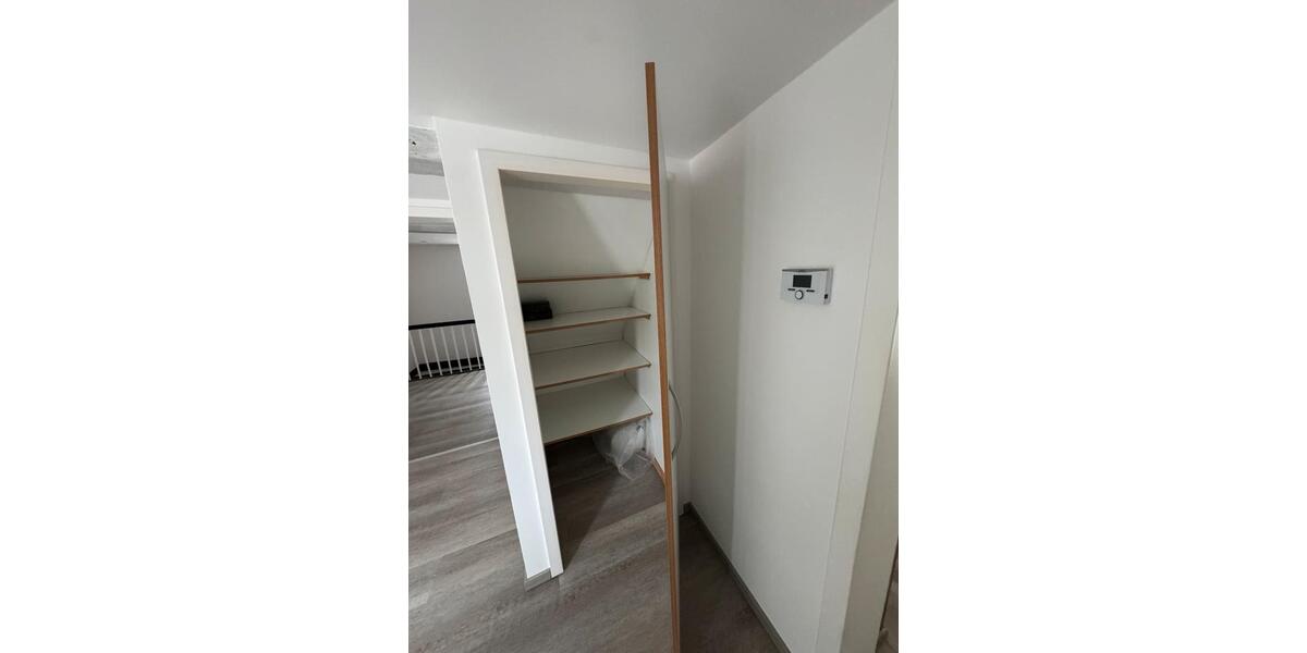 Etagenwohnung Baunatal - 3 Zimmer, 109 m&sup2;, 1.200&euro; | Angebot:27623675