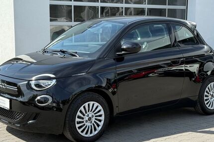 Fiat 500e 18.550 km 22.950 € Bad Arolsen 34454