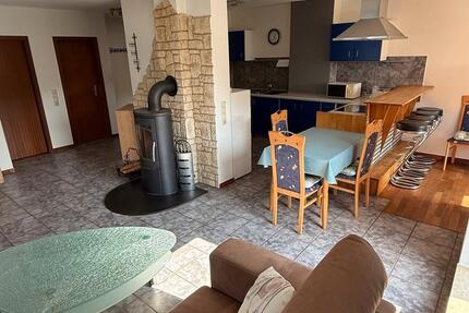 2-Zimmer 68qm Dachgeschoßwohnung