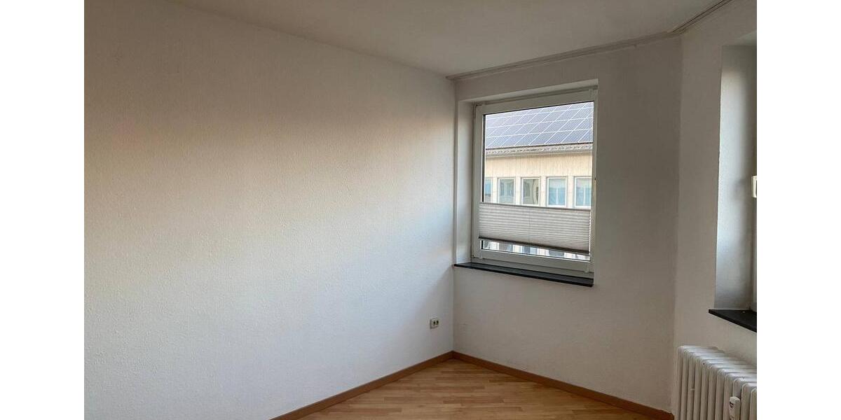 Etagenwohnung Kassel Bad Wilhelmshöhe - 3 Zimmer, 76 m&sup2;, 1.050&euro; | Angebot:26454167