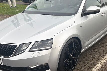 Skoda Octavia 147.500 km 13.000 &euro; Zierenberg 34289