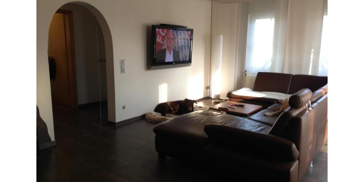 Einfamilienhaus Hofgeismar - 4 Zimmer, 770 m&sup2;, 490.000&euro; | Angebot:26989558