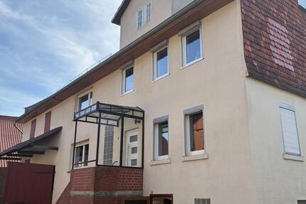 Haus Felsberg - 7 Zimmer, 160 m&sup2;, 152.500&euro; | Angebot:27502602