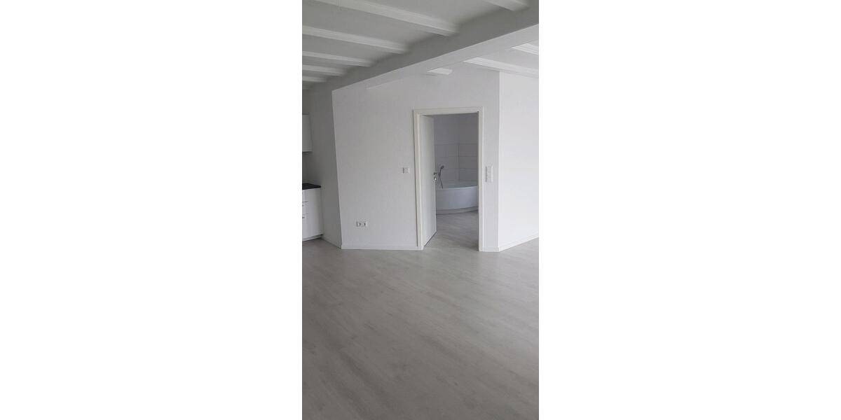 Erdgeschoßwohnung Wolfhagen - 2 Zimmer, 94 m&sup2;, 720&euro; | Angebot:26049619