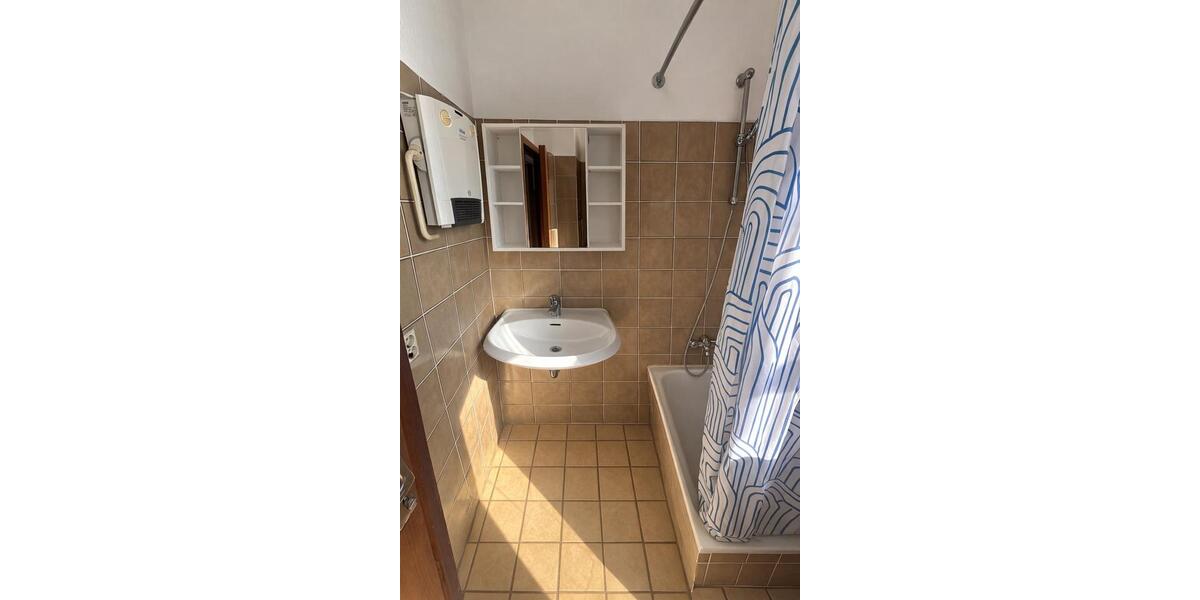 Etagenwohnung Kassel Fasanenhof - 1 Zimmer, 37 m&sup2;, 105.000&euro; | Angebot:26312391