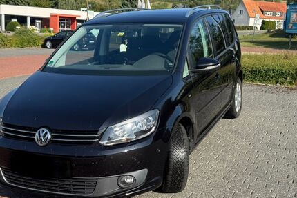 VW Touran 102.000 km 10.500 € Zierenberg 34289