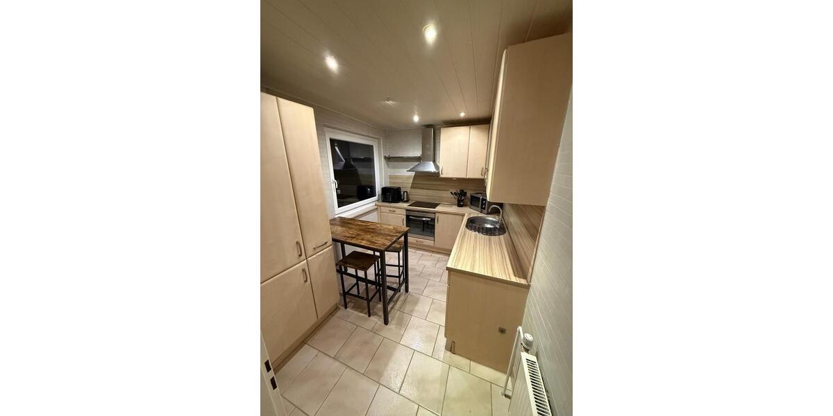 3ZKB mit West-Loggia, Traumblick, Fernwärme & sanierter Aufzug 3 zimmer