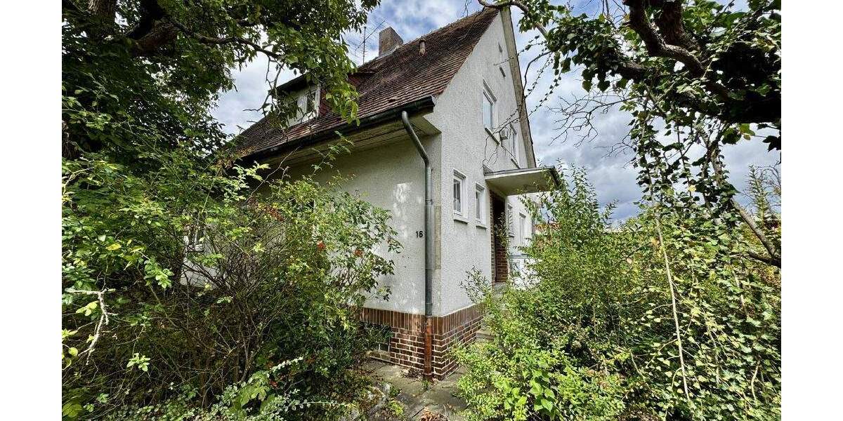 Einfamilienhaus Kassel Oberzwehren - 7 Zimmer, 157 m&sup2;, 310.000&euro; | Angebot:23945203