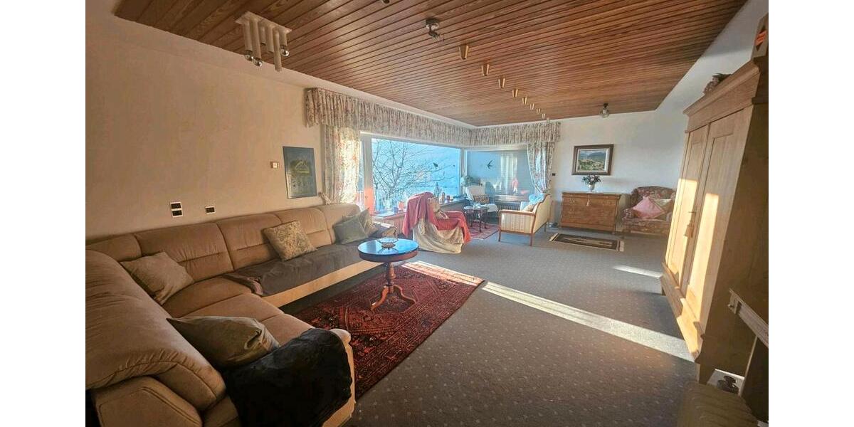 Mehrfamilienhaus, Wohnhaus Malsfeld - 11 Zimmer, 330 m&sup2;, 499.000&euro; | Angebot:24308778