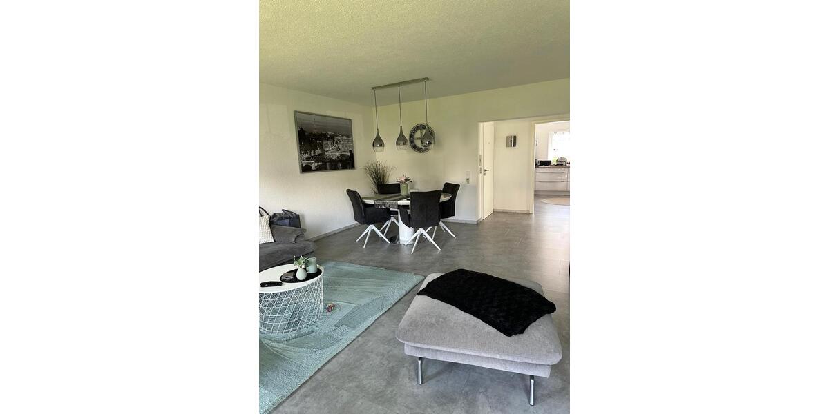 Hochparterre Kassel Niederzwehren - 3 Zimmer, 92 m&sup2;, 329.000&euro; | Angebot:26864569