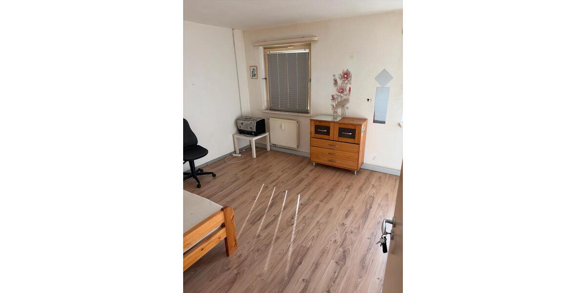 Etagenwohnung Kassel Bettenhausen - 1 Zimmer, 25 m&sup2;, 490&euro; | Angebot:25343831
