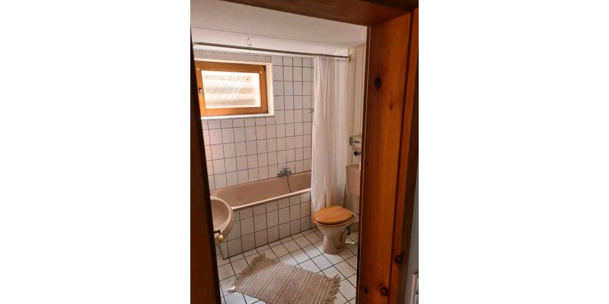 Etagenwohnung Calden - 1 Zimmer, 55 m&sup2;, 1.234&euro; | Angebot:26354945