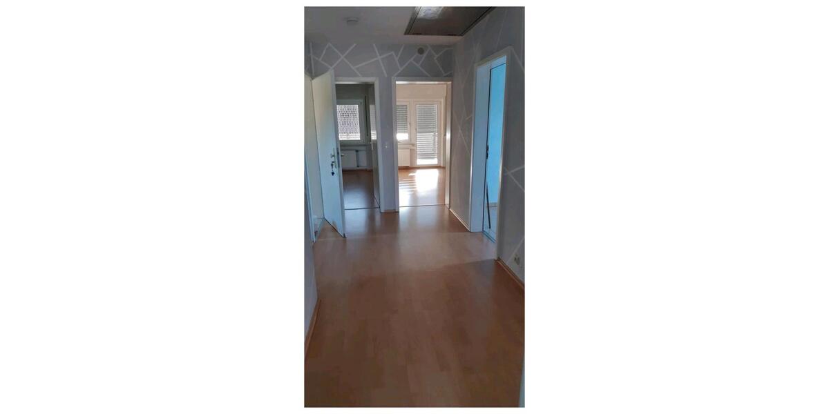 Dachgeschoßwohnung Hofgeismar - 4.5 Zimmer, 128 m&sup2;, 1.080&euro; | Angebot:25971731