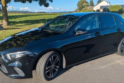 Mercedes-Benz A 180 105.100 km 17.500 € Edermünde 34295