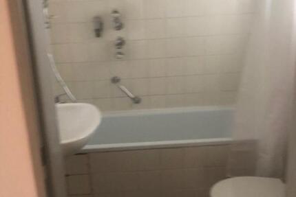 2 ZKB Wohnung mit Balkon in Kassel am Klinikum, nähe Uni , optimal für Studenten WG( KS-MBS50-O-E-04 ) 2 zimmer