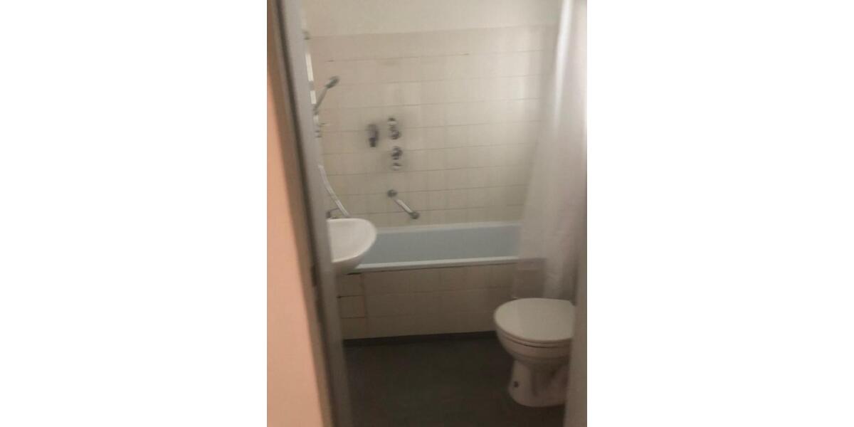2 ZKB Wohnung mit Balkon in Kassel am Klinikum, nähe Uni , optimal für Studenten WG( KS-MBS50-O-E-04 ) 2 zimmer