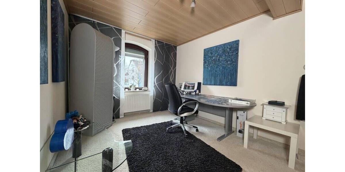 Einfamilienhaus Kassel Oberzwehren - 1 Zimmer, 256 m&sup2;, 525.000&euro; | Angebot:25969559